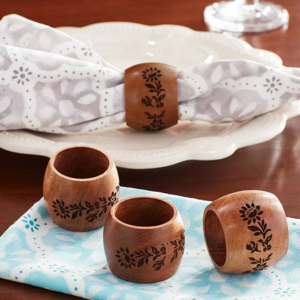 🌸 New The Pioneer Woman Etched Wood Napkin Rings, Natural, 1.5" x 2", Set of 4